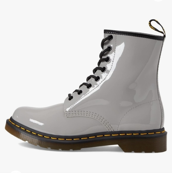Dr Martens gray patent leather boot - Picture 2 of 2